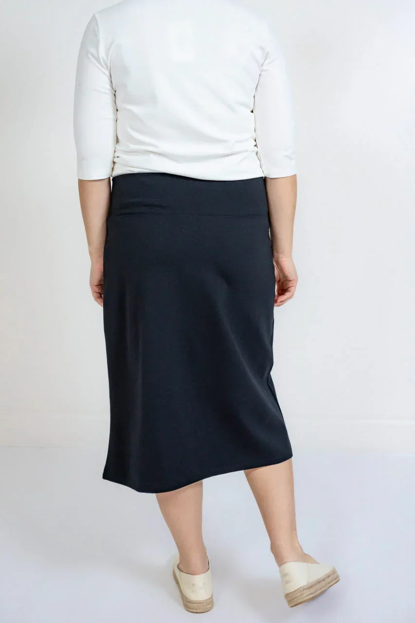 Quinn Knit Midi Skirt in Black - Quinn Knit Midi Skirt in Black - XS - Salt and Honey