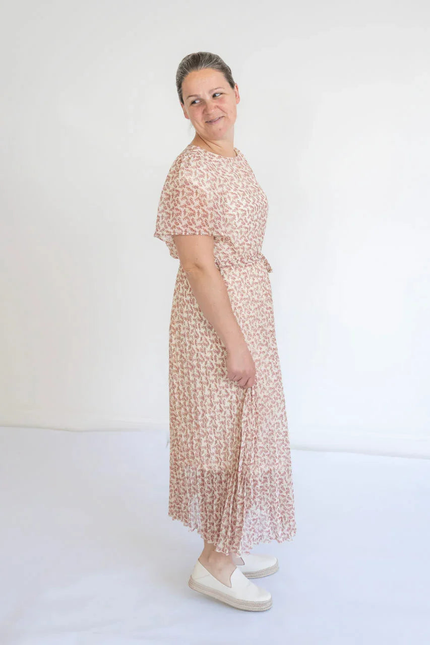 Ellison Floral Pleated Midi Dress in Mulberry