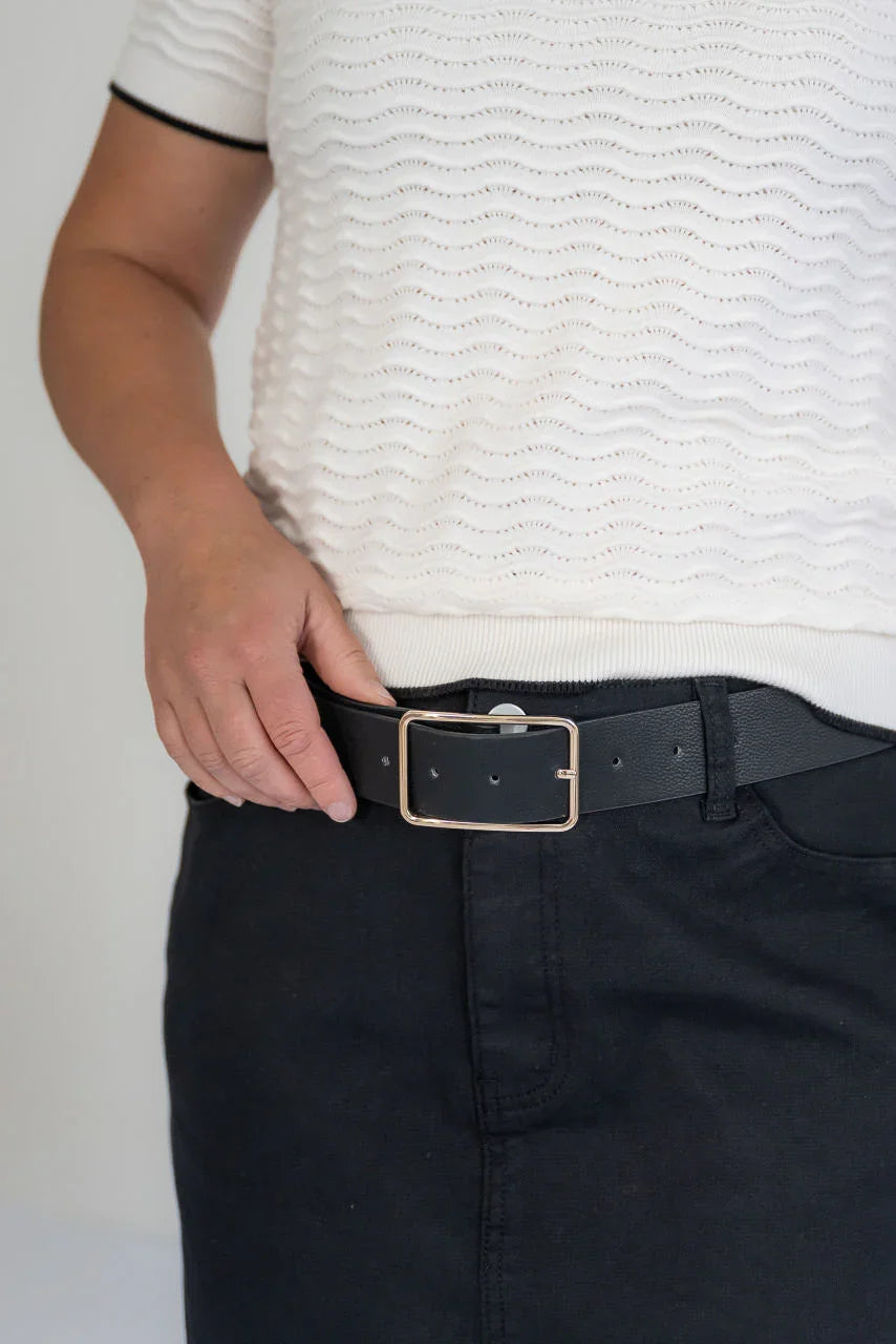 Solid Rectangle Buckle Belt in Black - Solid Rectangle Buckle Belt in Black - Default Title - Salt and Honey