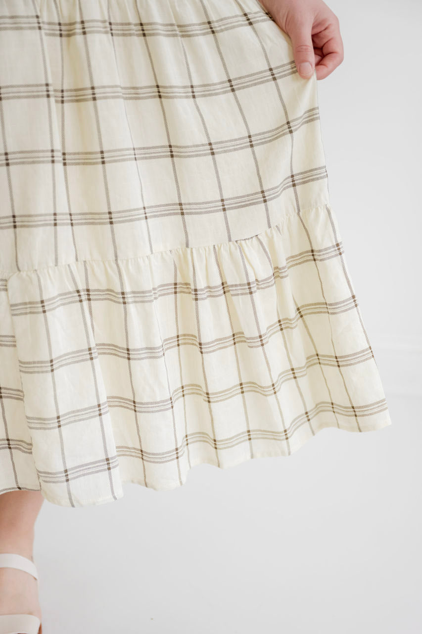 Callen Grid Print Dress in Chocolate