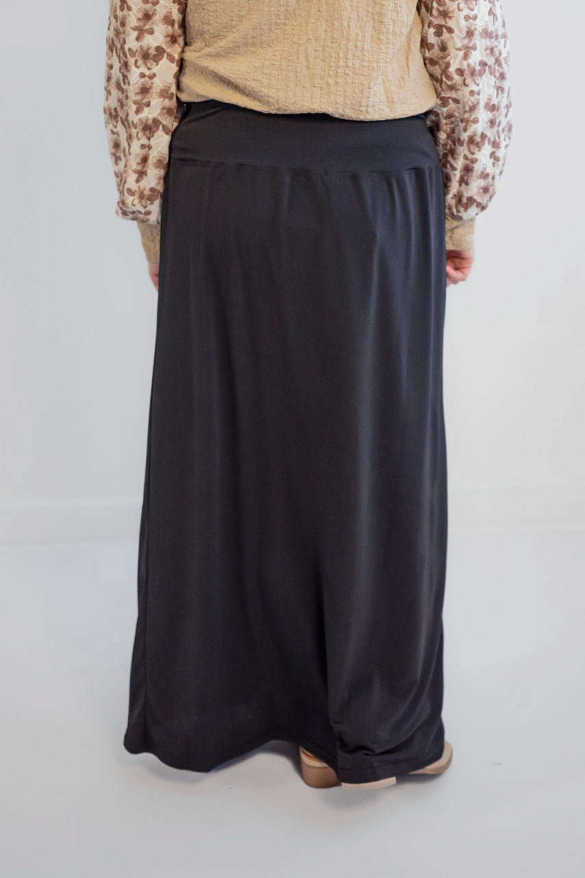 Selene Dressy Knit Maxi Skirt in Black