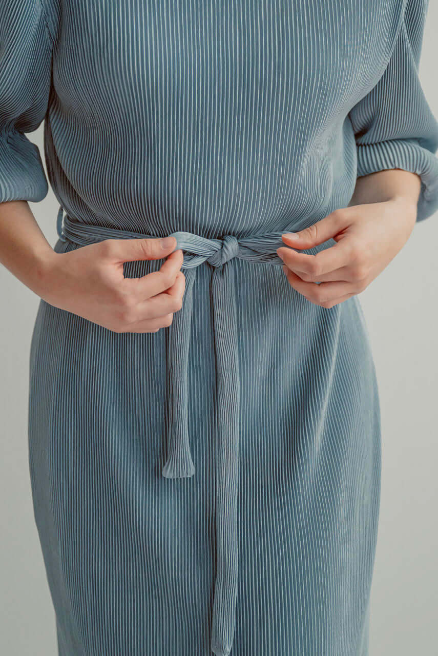 Meredith Crinkle Maxi Dress In Dusty Blue