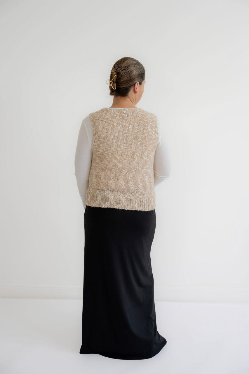 Neena Sweater Vest in Sand