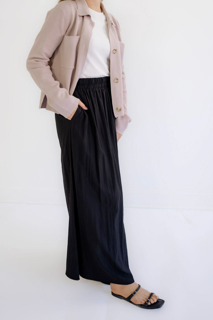 Barcelona Crinkle Maxi Skirt in Black - Barcelona Crinkle Maxi Skirt in Black - S - Salt and Honey