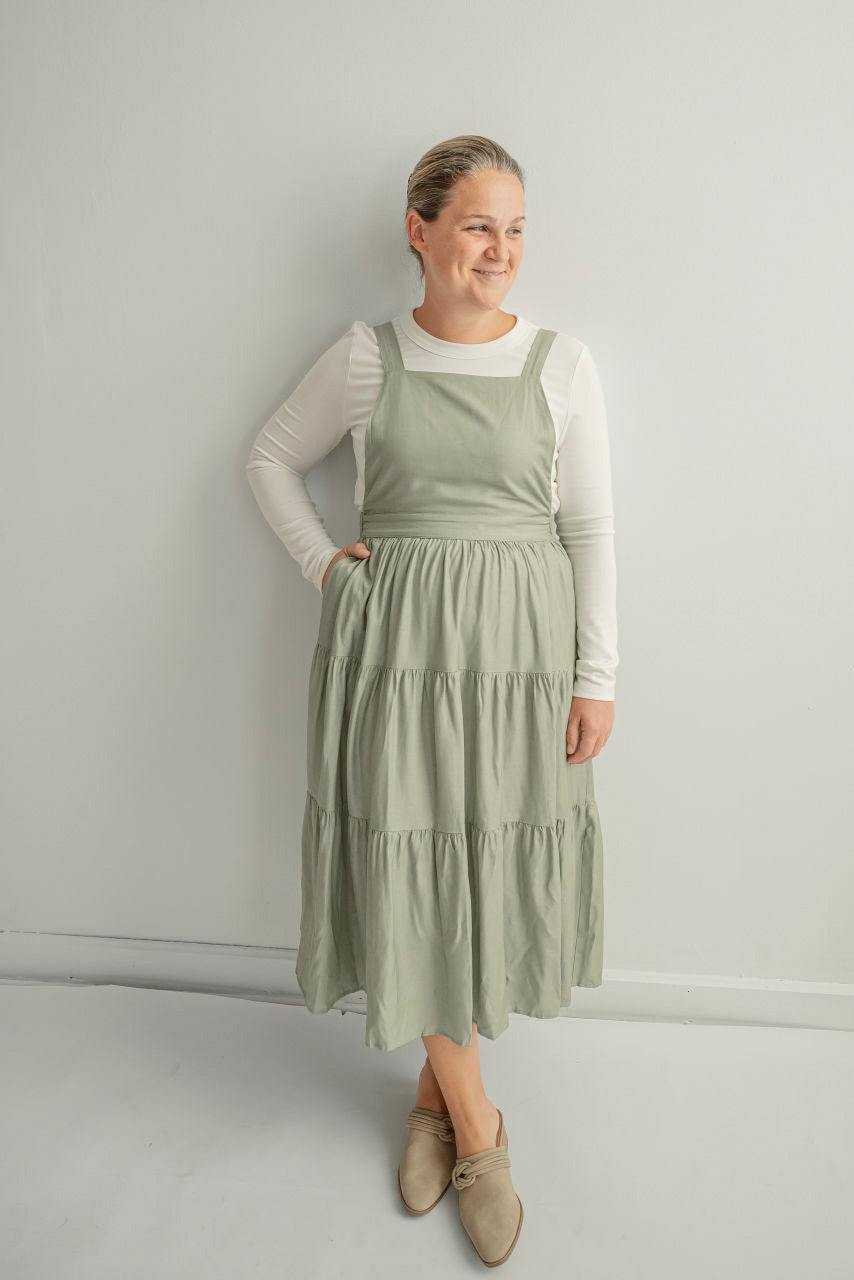 Camden Midi Jumper Dress in Fresh Thyme