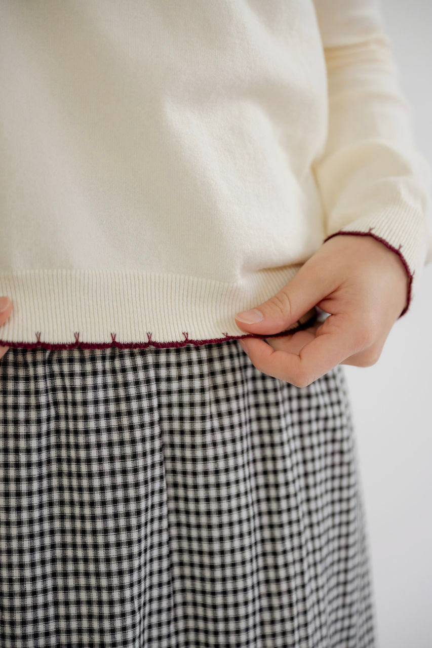 Palmer Scalloped Sweater in Ivory Wine