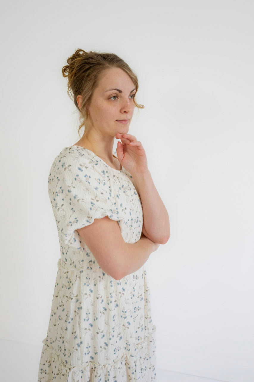 Karina Floral Midi Dress in Blue Fog Floral