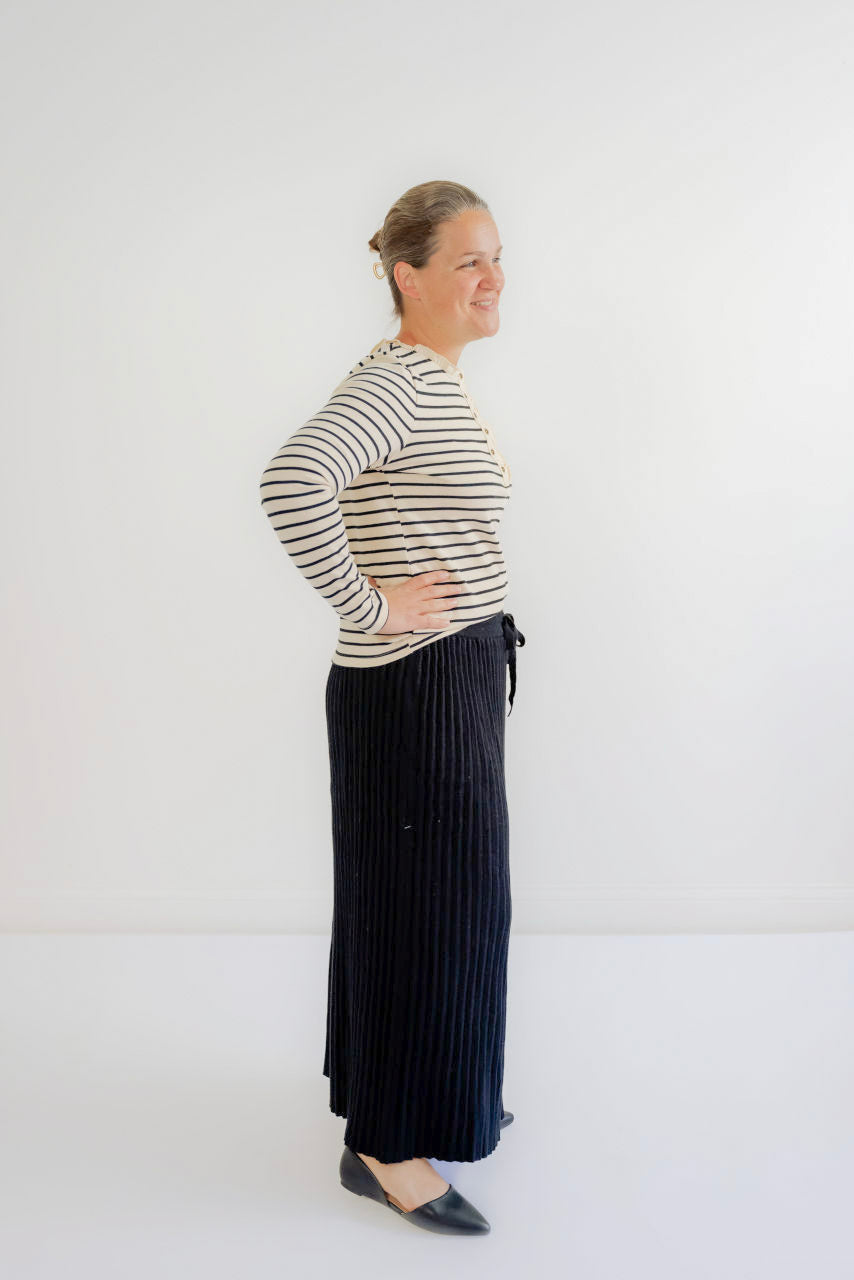 Danielle Pleated Knit Maxi Skirt in Black - Danielle Pleated Knit Maxi Skirt in Black - S - Salt and Honey