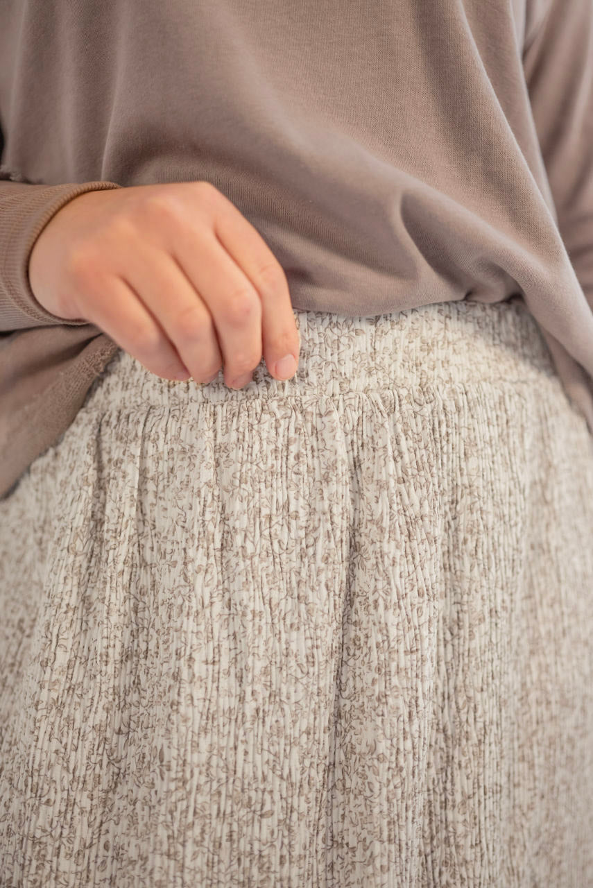 Freya Crinkle Floral Skirt in Mocha