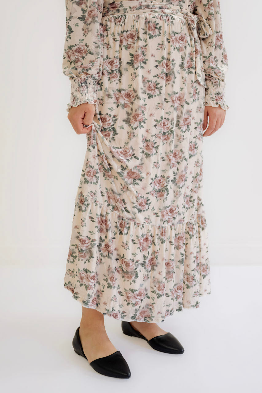 Estella Floral Velvet Dress in Cream - Estella Floral Velvet Dress in Cream - S - Salt and Honey