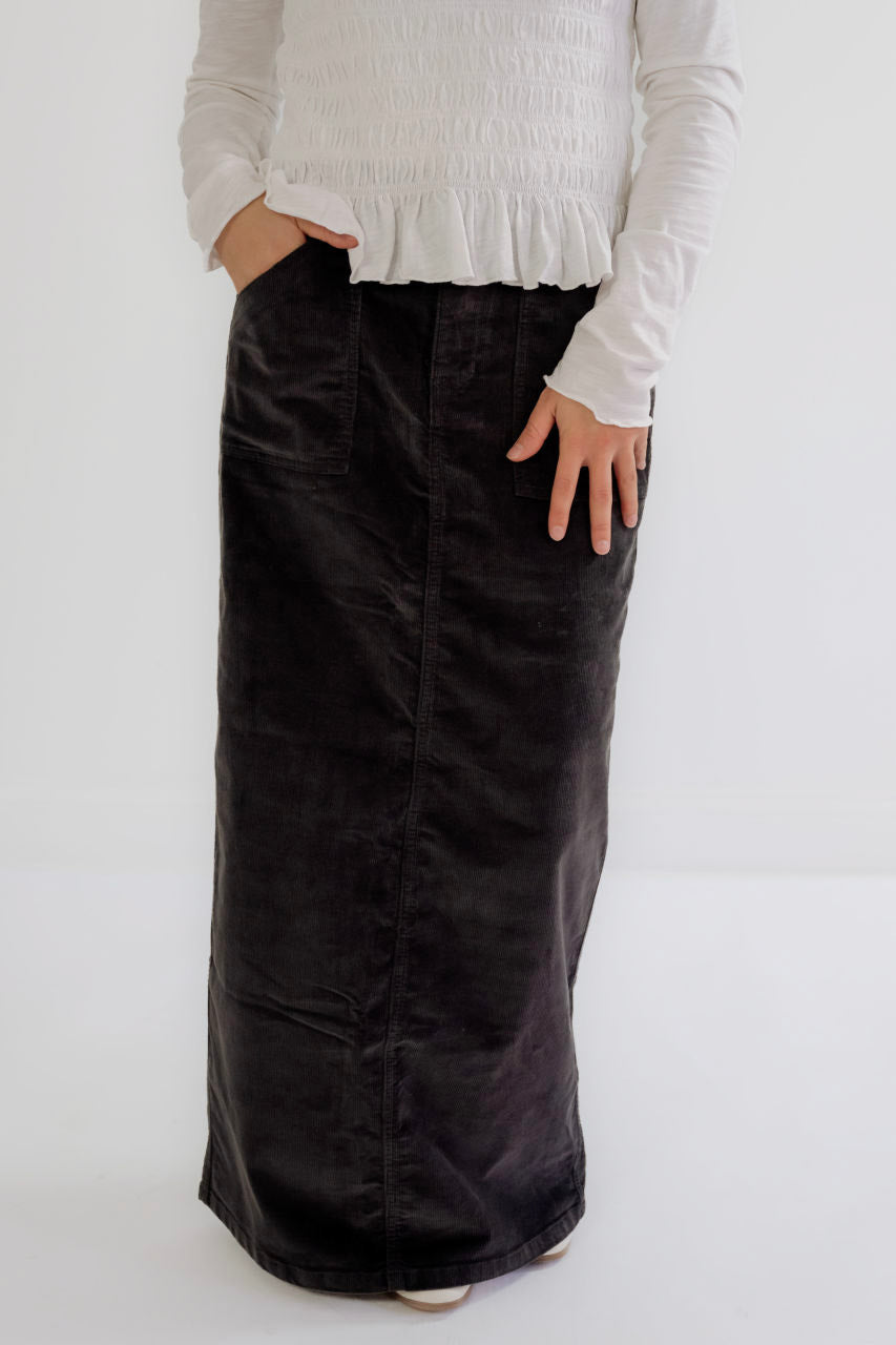 Sullivan Corduroy Maxi Skirt in Charcoal - Sullivan Corduroy Maxi Skirt in Charcoal - 4 - Salt and Honey
