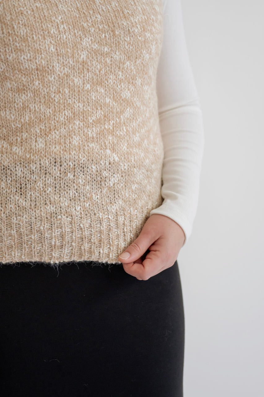 Neena Sweater Vest in Sand