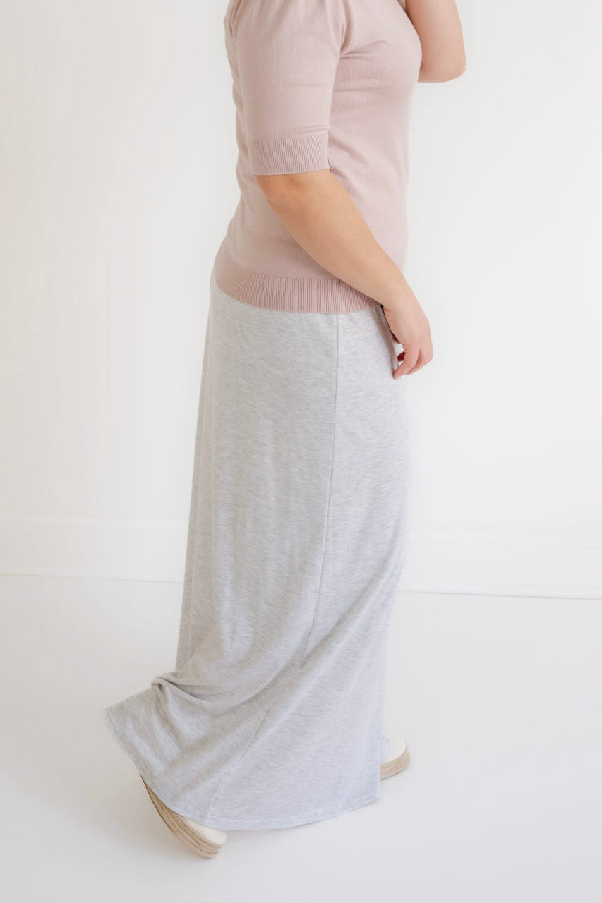 Clarise Knit Maxi Skirt in Heather Gray