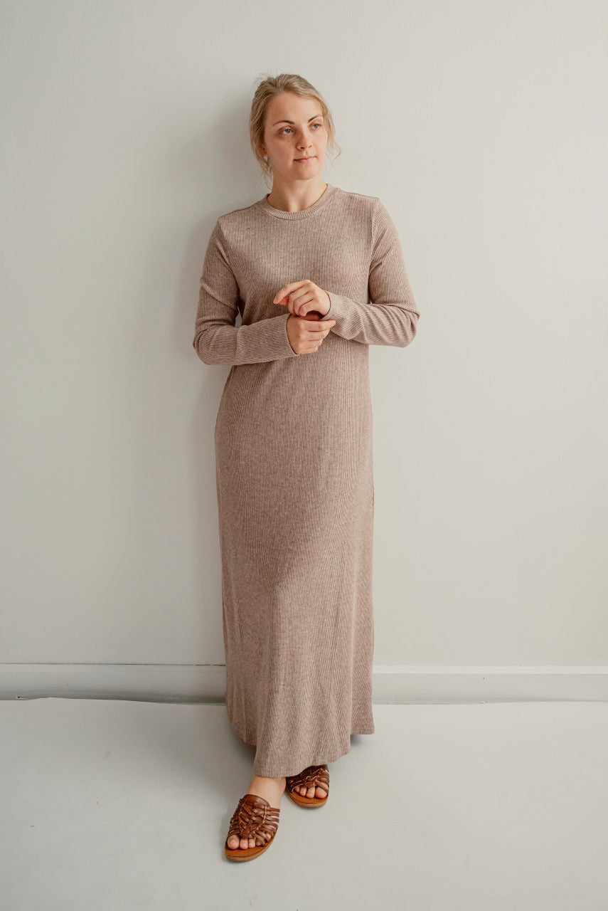 Oakland Ribbed Knit Dress in Taupe