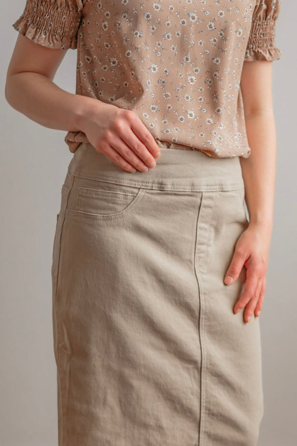 Sara 29" Denim Skirt in Khaki