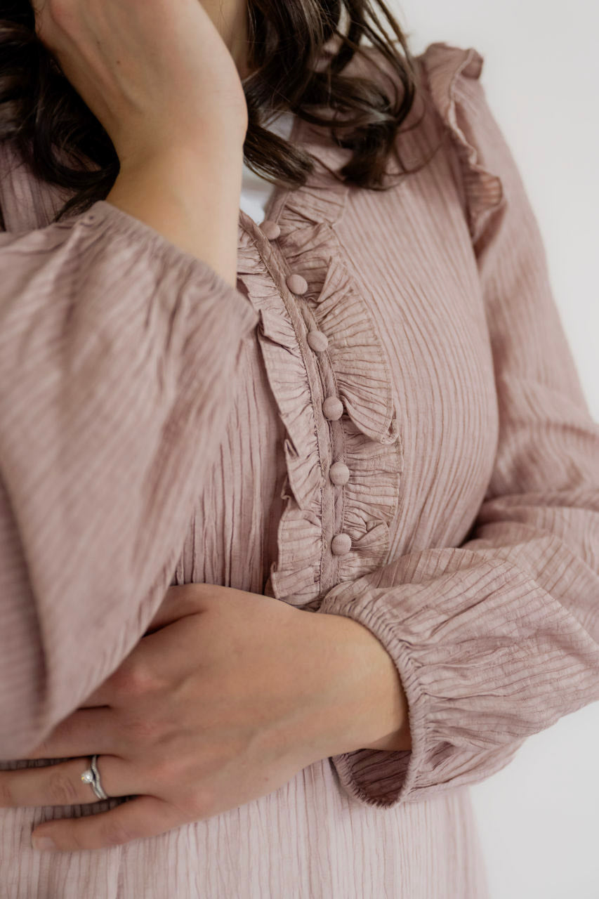 Shaye Textured Midi Dress in Mauve