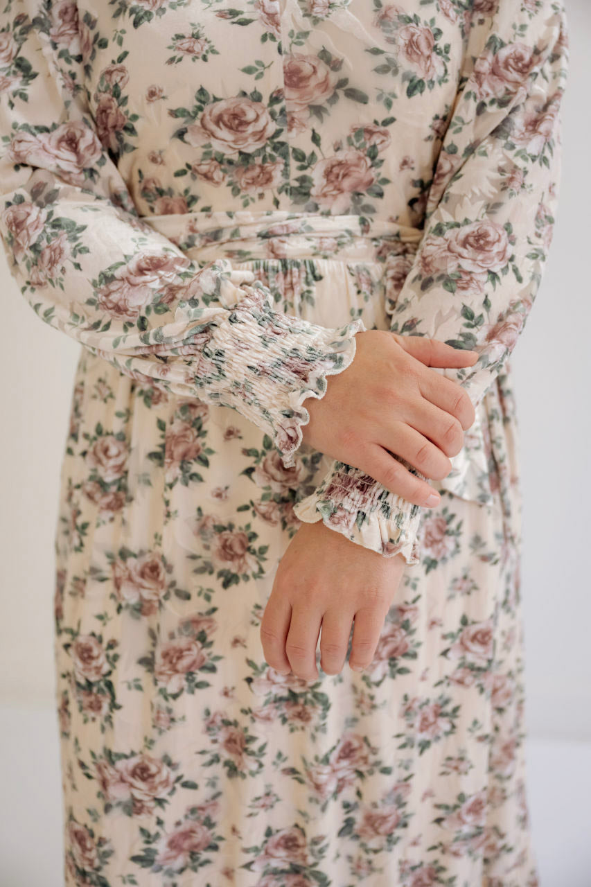 Estella Floral Velvet Dress in Cream - Estella Floral Velvet Dress in Cream - S - Salt and Honey