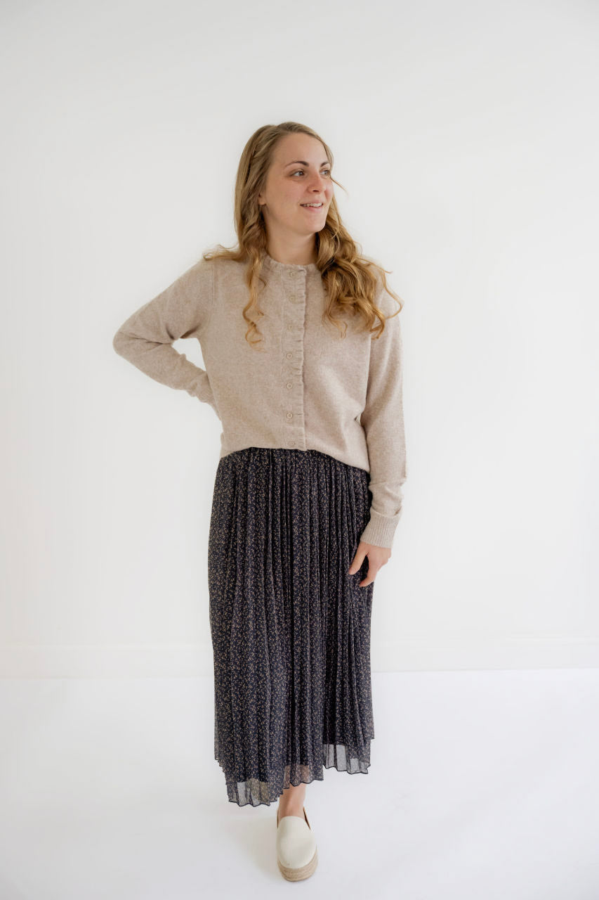 Monet Floral Pleated Skirt in Charcoal