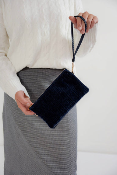 Chevron Knit Wristlet Purse in Navy - Chevron Knit Wristlet Purse in Navy - Default Title - Salt and Honey