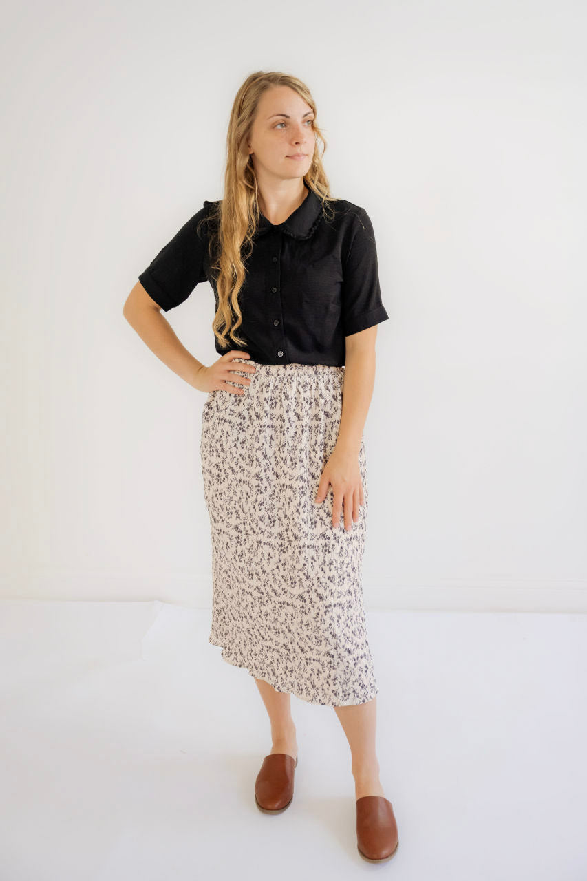 Freya Crinkle Floral Skirt in Charcoal - FINAL SALE - Freya Crinkle Floral Skirt in Charcoal - FINAL SALE - S - Salt and Honey