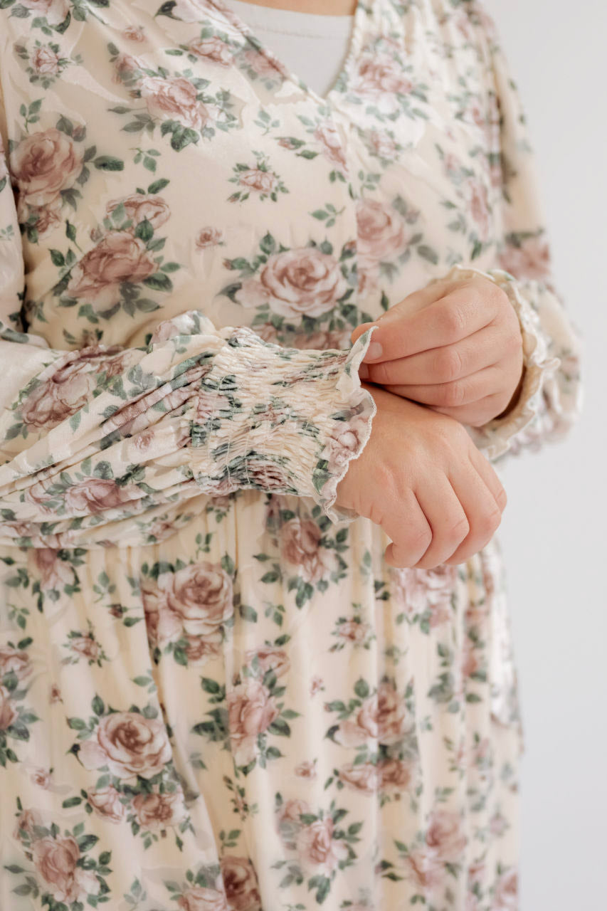 Estella Floral Velvet Dress in Cream - Estella Floral Velvet Dress in Cream - S - Salt and Honey