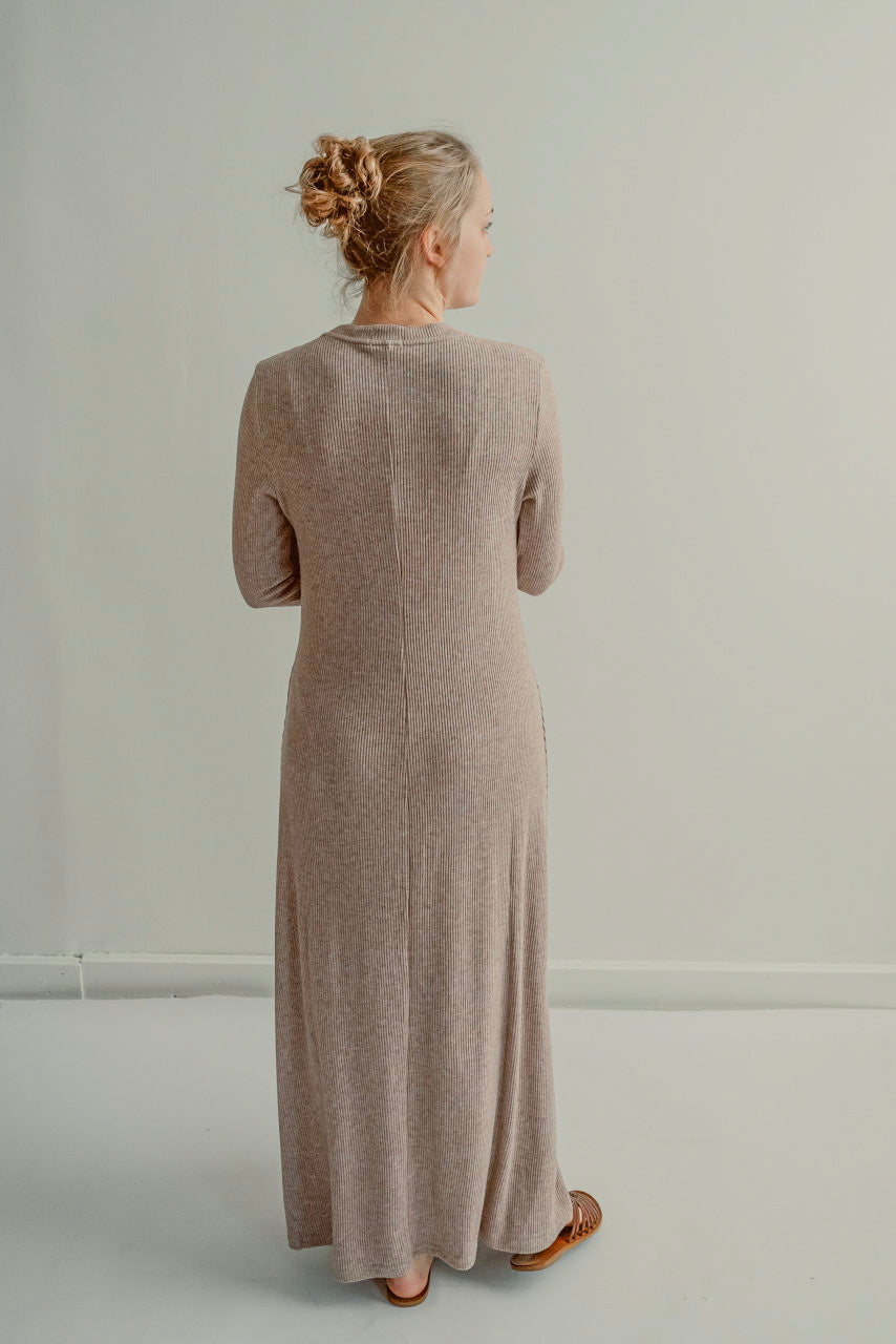 Oakland Ribbed Knit Dress in Taupe