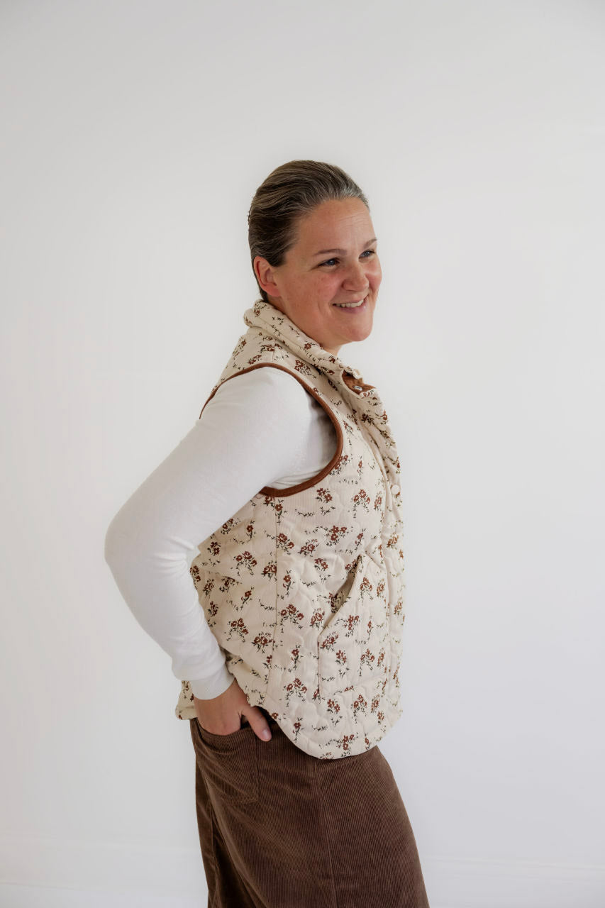 Lorraine Floral Vest in Apricot - Lorraine Floral Vest in Apricot - S - Salt and Honey