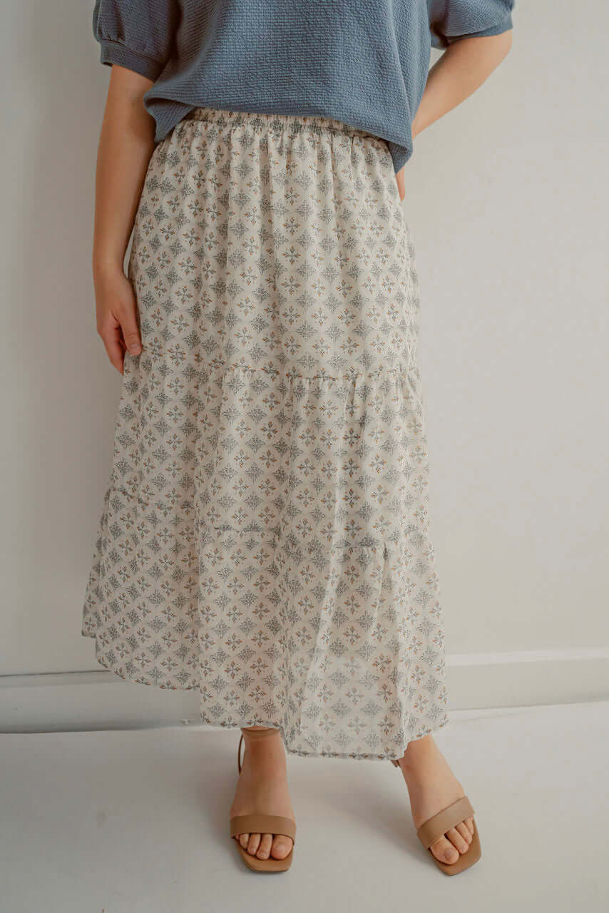 Chelsea Maxi Print Skirt in Cream