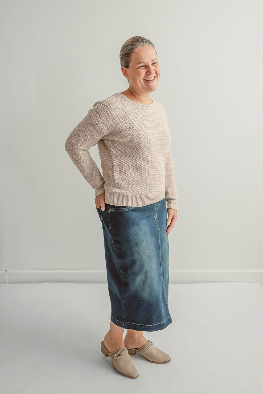 Sara 29" Skirt in Dark Wash