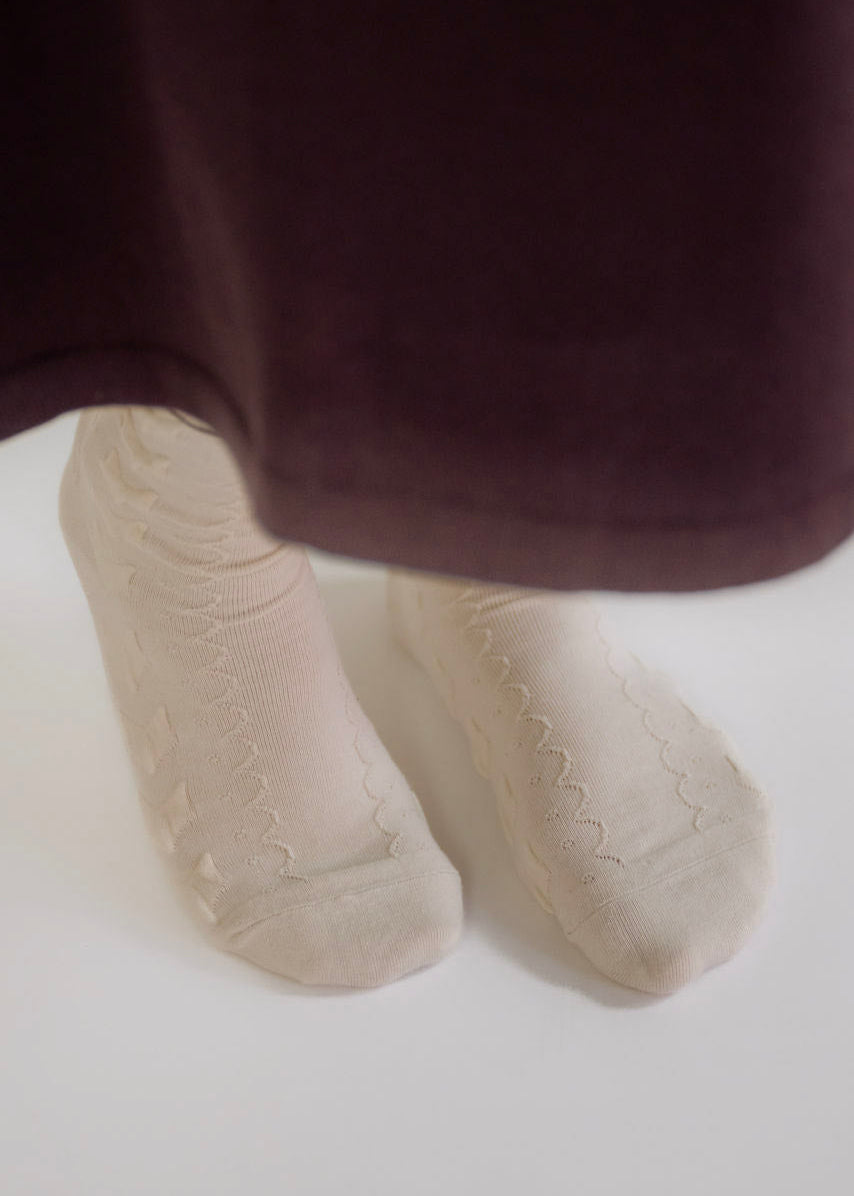 Delicate Scallop Detail Socks - Delicate Scallop Detail Socks - Default Title - Salt and Honey