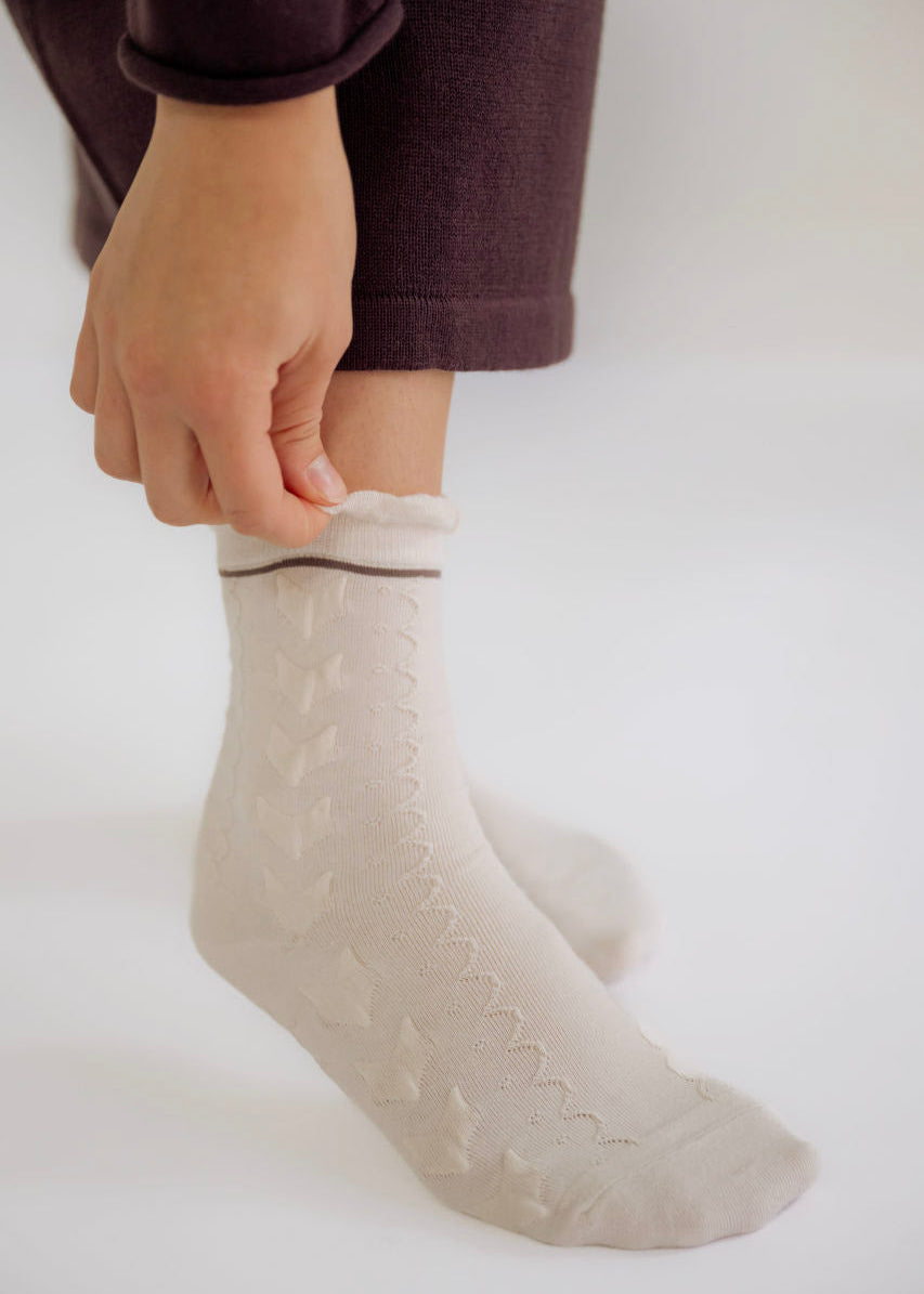 Delicate Scallop Detail Socks - Delicate Scallop Detail Socks - Default Title - Salt and Honey