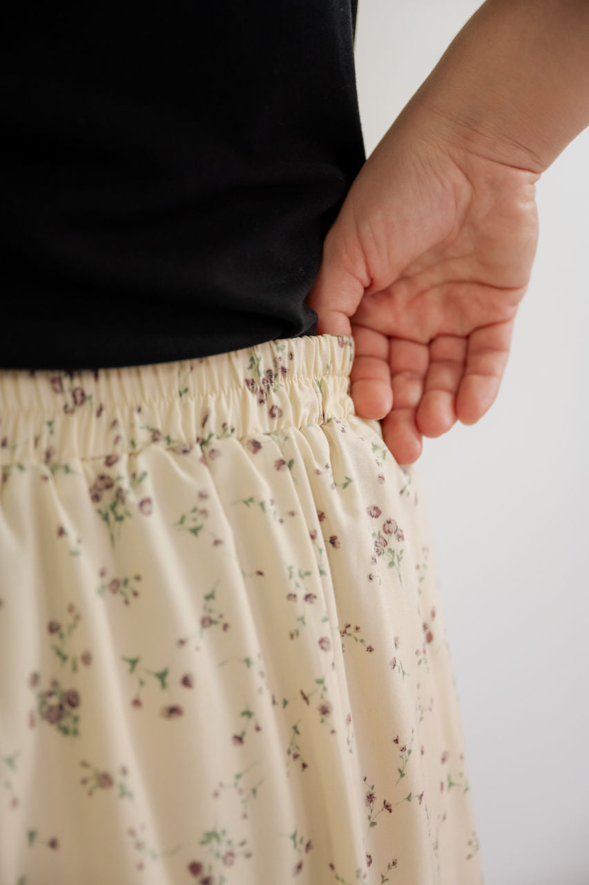 Lynne Floral Midi Skirt in Plum - Lynne Floral Midi Skirt in Plum - S - Salt and Honey