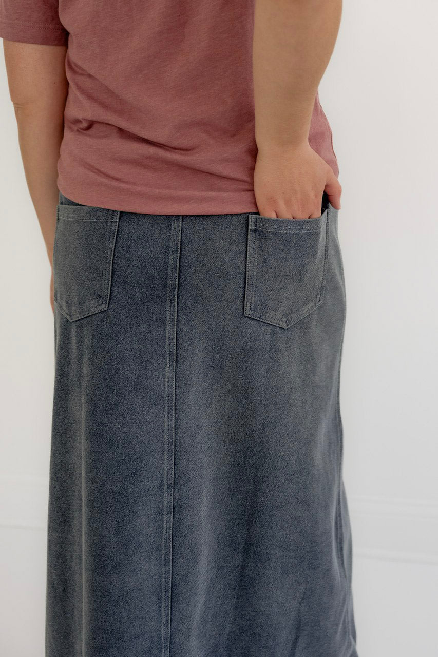 Caroline Knit Maxi Skirt in Medium Wash