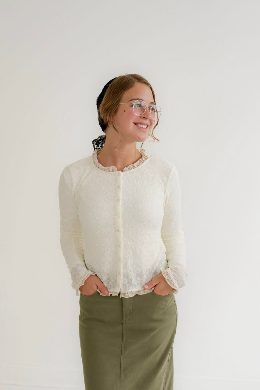 Kyra Textured Floral Top in Ivory