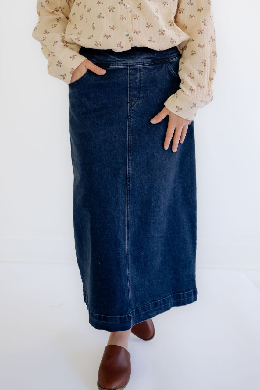 Margaret Denim Midi Skirt in Dark Wash