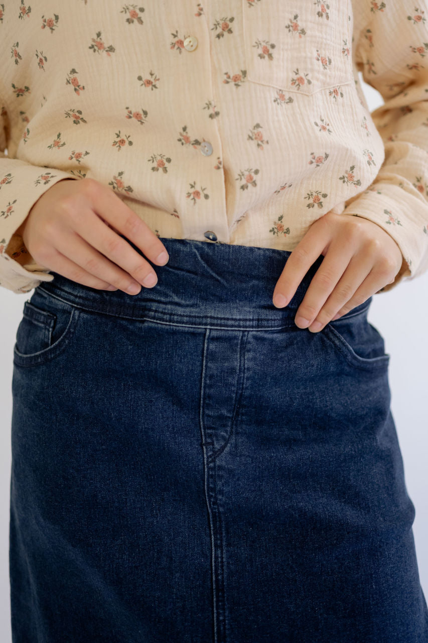 Margaret Denim Midi Skirt in Dark Wash