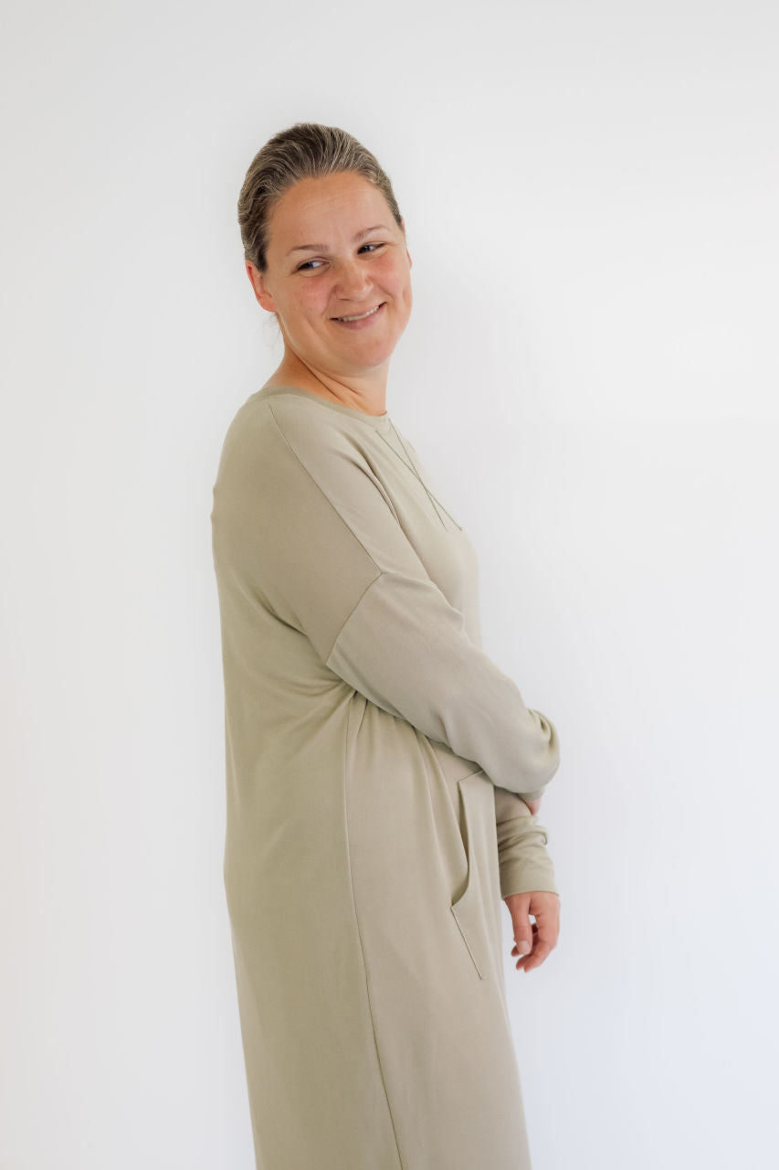 Callum Maxi Sweatshirt-Style Dress in Sage - FINAL SALE - Callum Maxi Sweatshirt-Style Dress in Sage - FINAL SALE - S - Salt and Honey