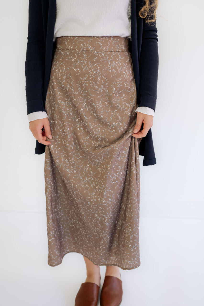 Braylyn Floral Midi Skirt in Mocha - Braylyn Floral Midi Skirt in Mocha - XS - Salt and Honey