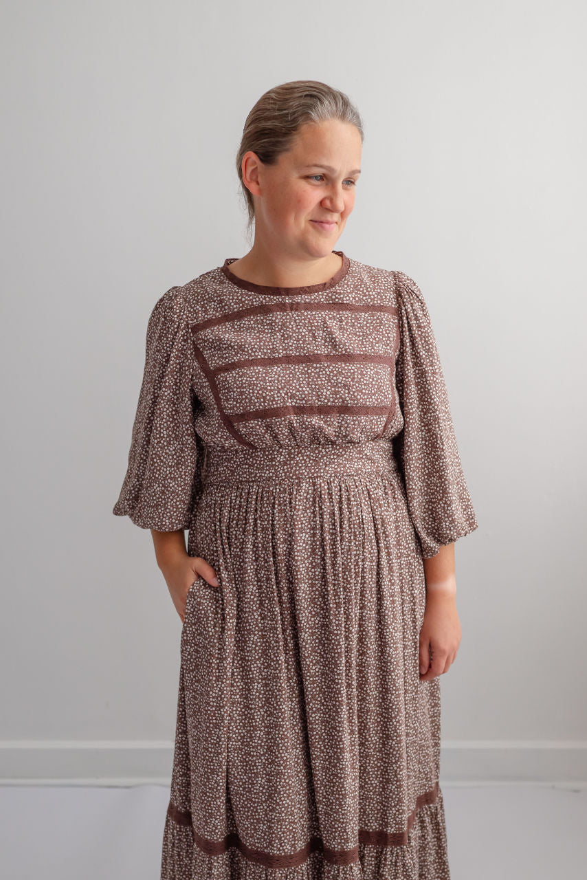 Bridget Dainty Floral Dress in Chestnut