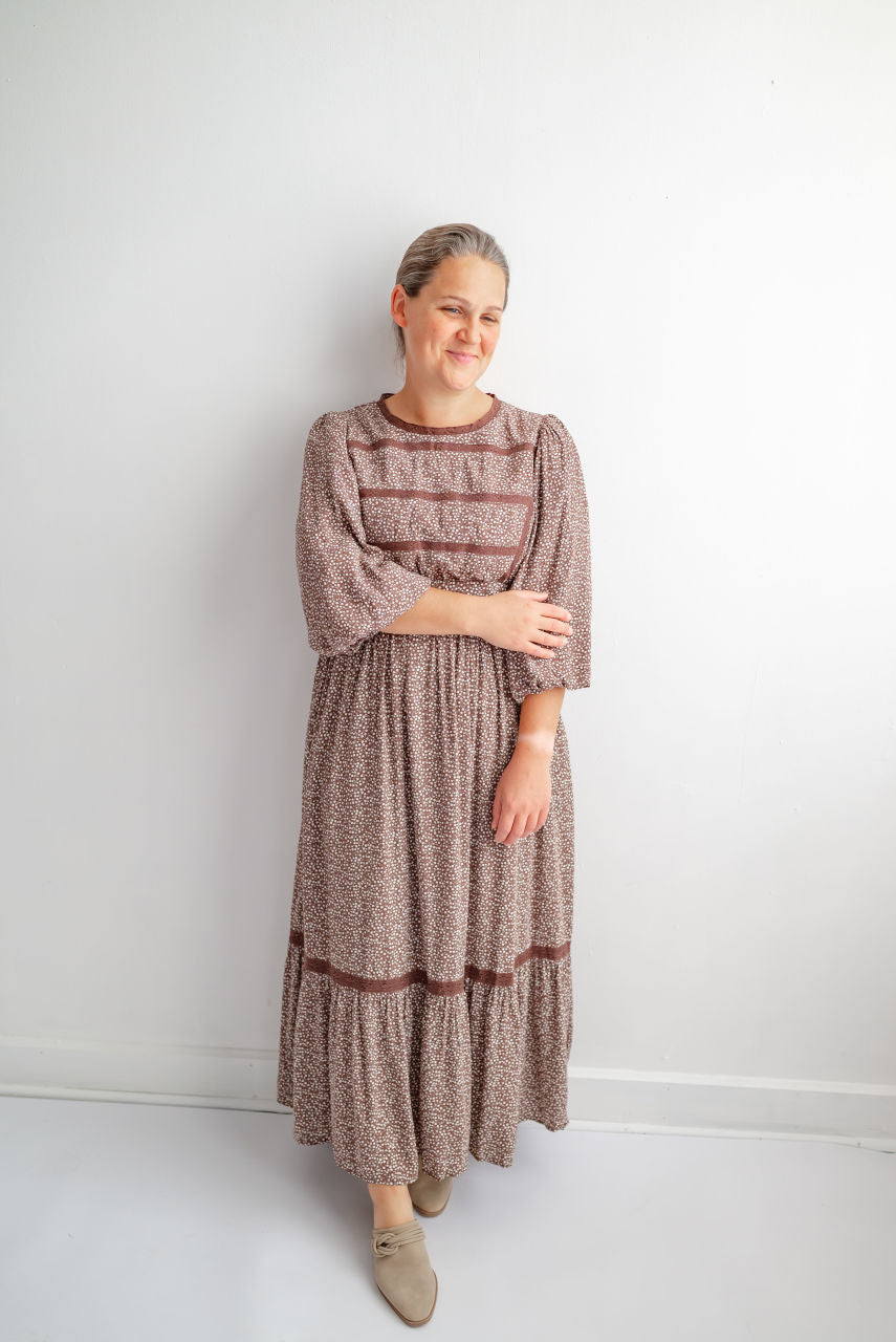 Bridget Dainty Floral Dress in Chestnut