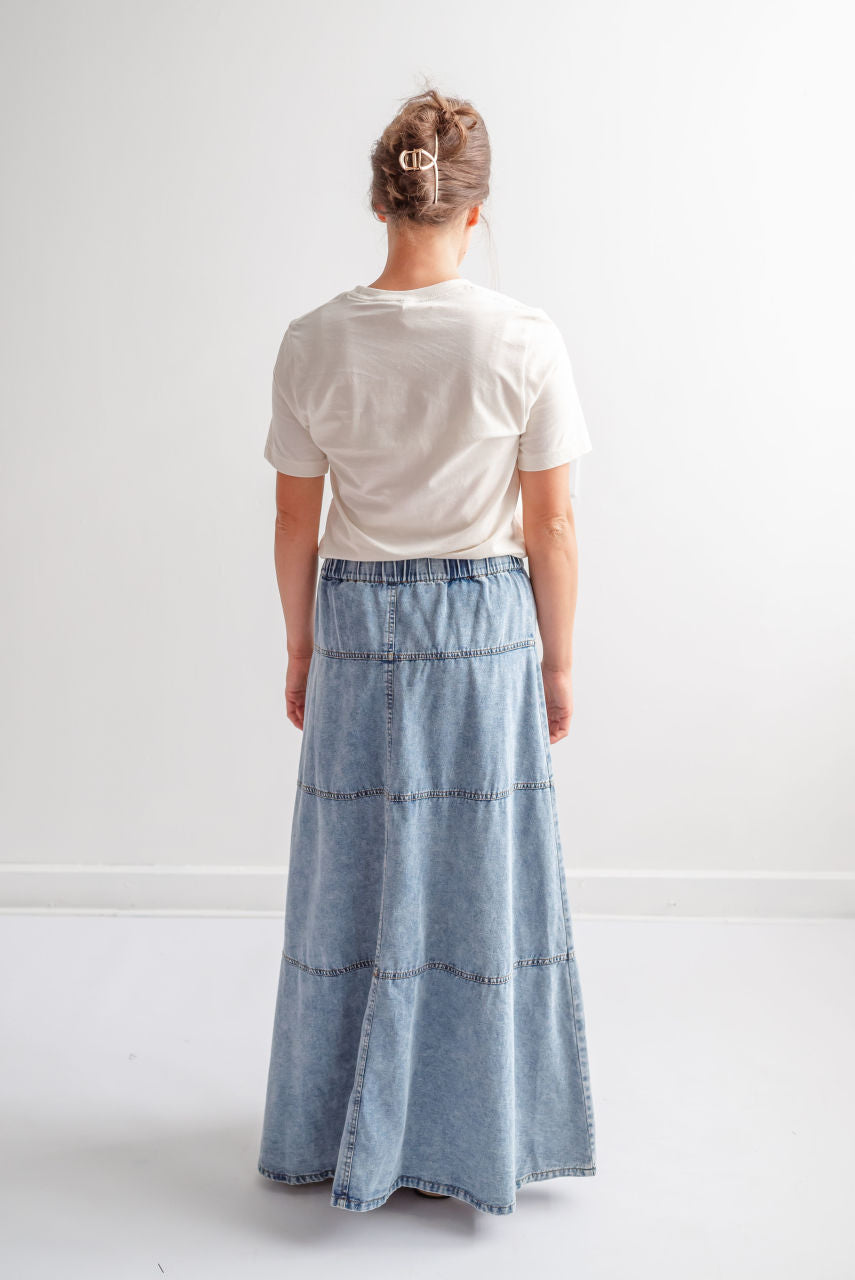 Verona Button Maxi Skirt in Medium Wash