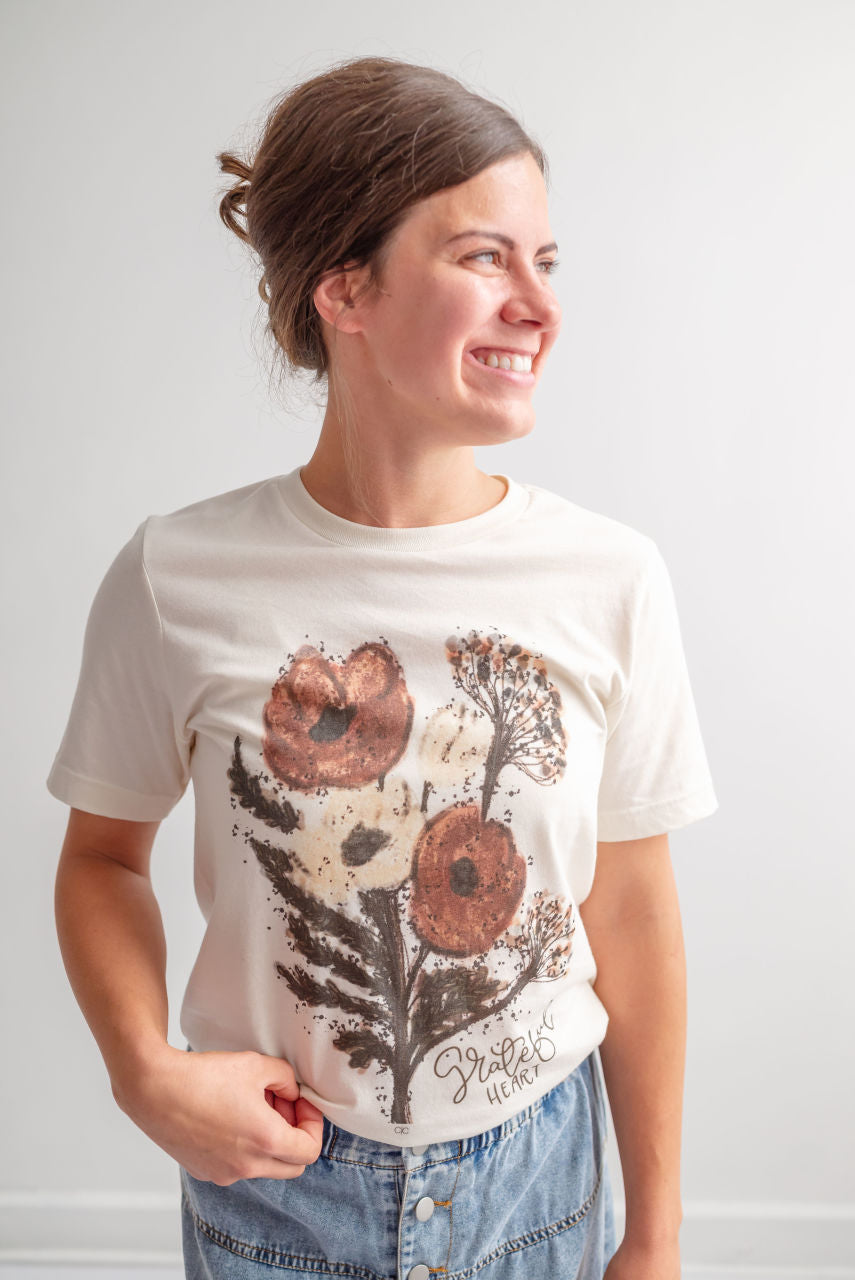 Grateful Heart Floral Graphic Tee