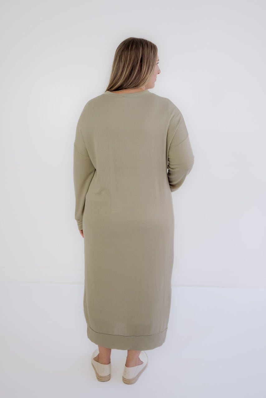 Callum Maxi Sweatshirt-Style Dress in Sage - FINAL SALE - Callum Maxi Sweatshirt-Style Dress in Sage - FINAL SALE - S - Salt and Honey