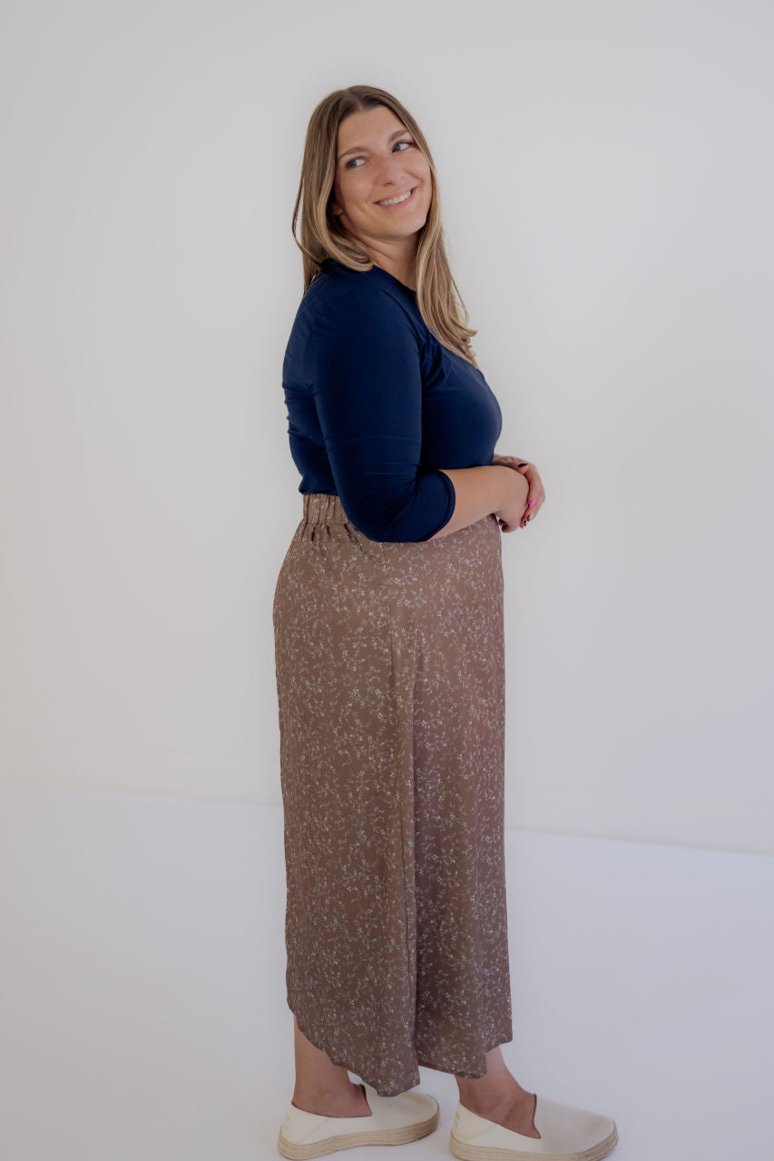 Braylyn Floral Midi Skirt in Mocha - Braylyn Floral Midi Skirt in Mocha - XS - Salt and Honey