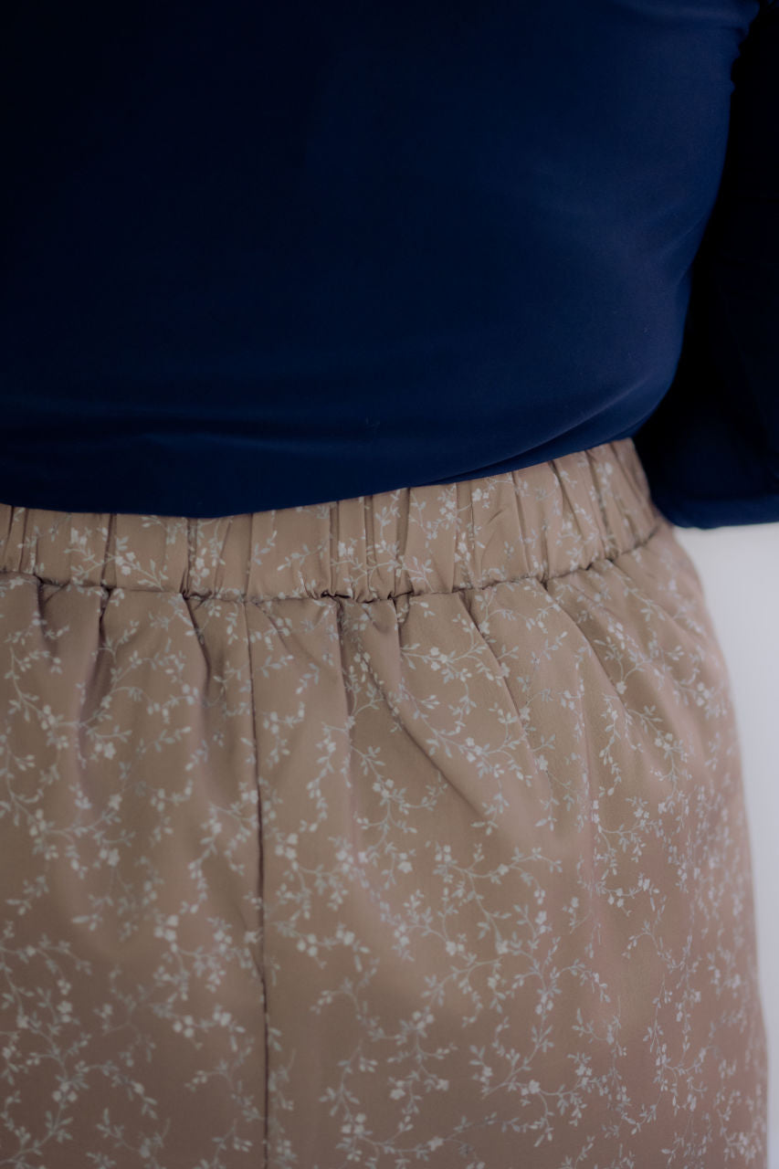 Braylyn Floral Midi Skirt in Mocha - Braylyn Floral Midi Skirt in Mocha - XS - Salt and Honey
