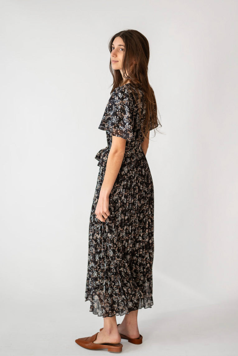 Ellison Floral Pleated Midi Dress in Black