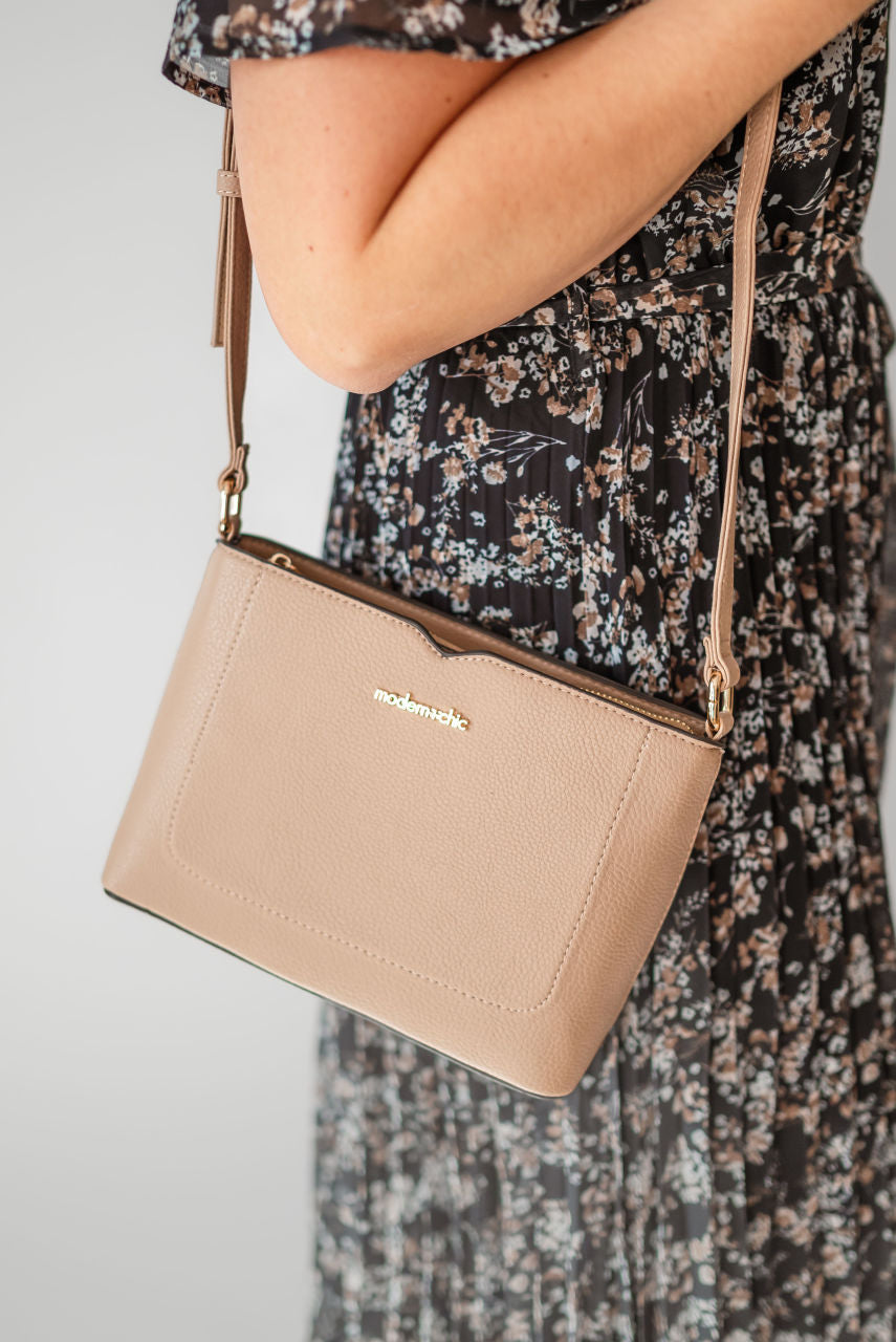 Kimberly Crossbody Purse in Taupe