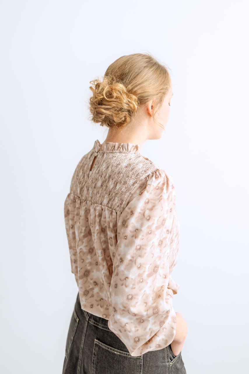 Aliyah Floral Smocked Top in Desert Rose