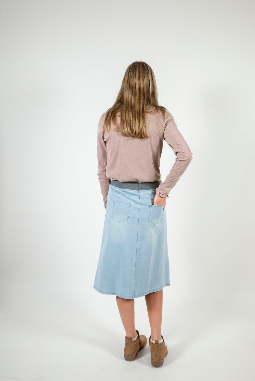 Ava Girl Knit Denim Skirt in Light Wash