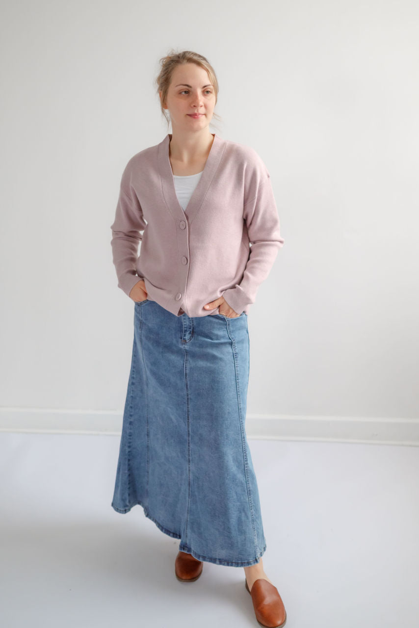 Sedona Midi Denim Skirt in Medium Wash